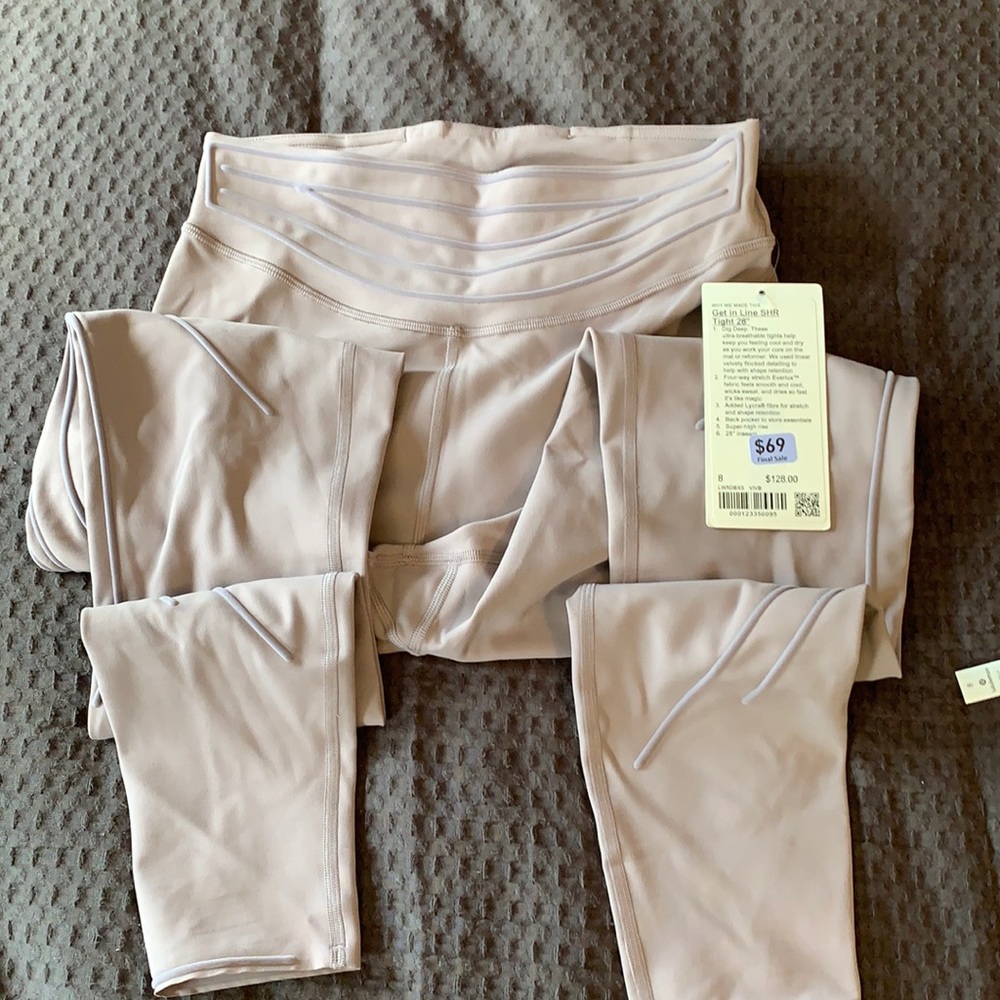 NWT Lululemon get in line tight